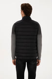 USPA Men Vest S/L Duck Feather Black VR046 USPJK161 US POLO ASSN.